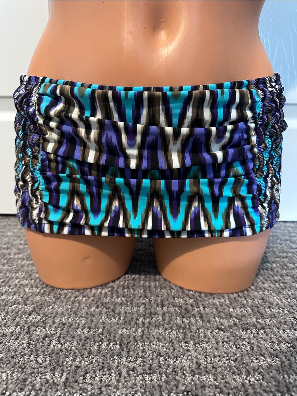 Laundry Skirted Swim Bottom with Ruched Detail  Size M